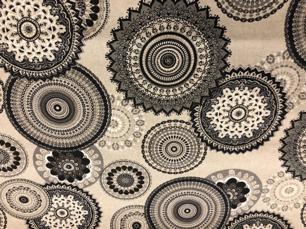 Schwere Baumwolle Stoff Mandala Schwarz Bunt Nr 4365